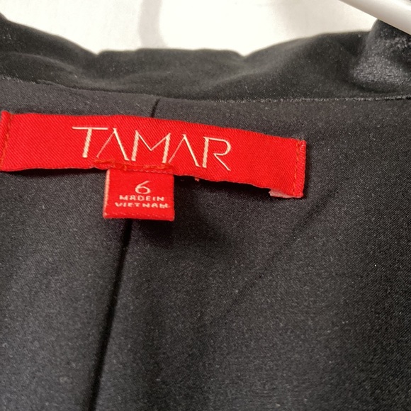 TAMAR size 6, long, sleeveless coat. - Picture 3 of 9